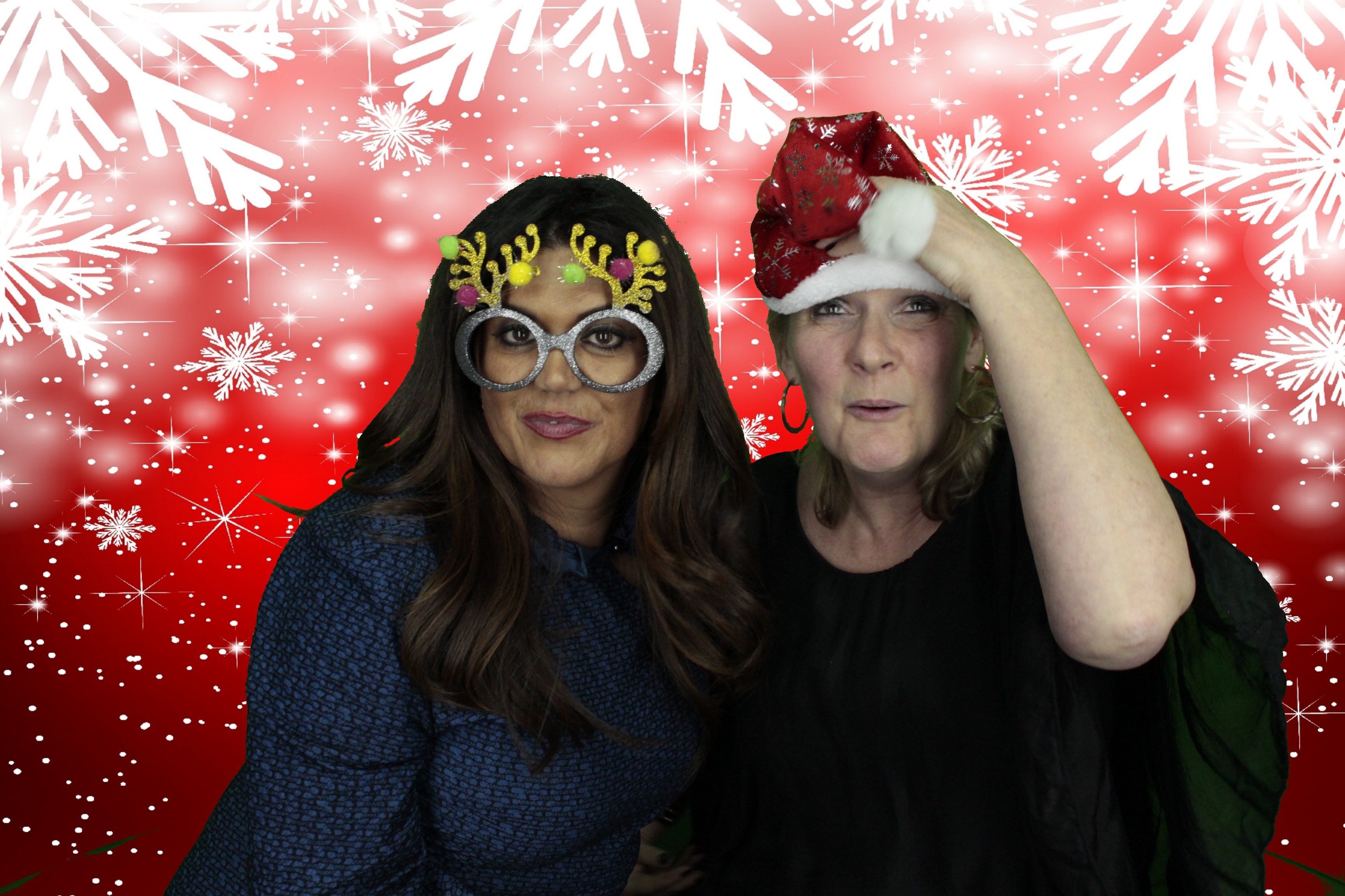 Silvermere Christmas Party | View more photos from the event at gallery.myphotoboothexperience.co.uk/u/MyPhotoBoothExperienceLtd/Silvermere-Christmas-Party-3